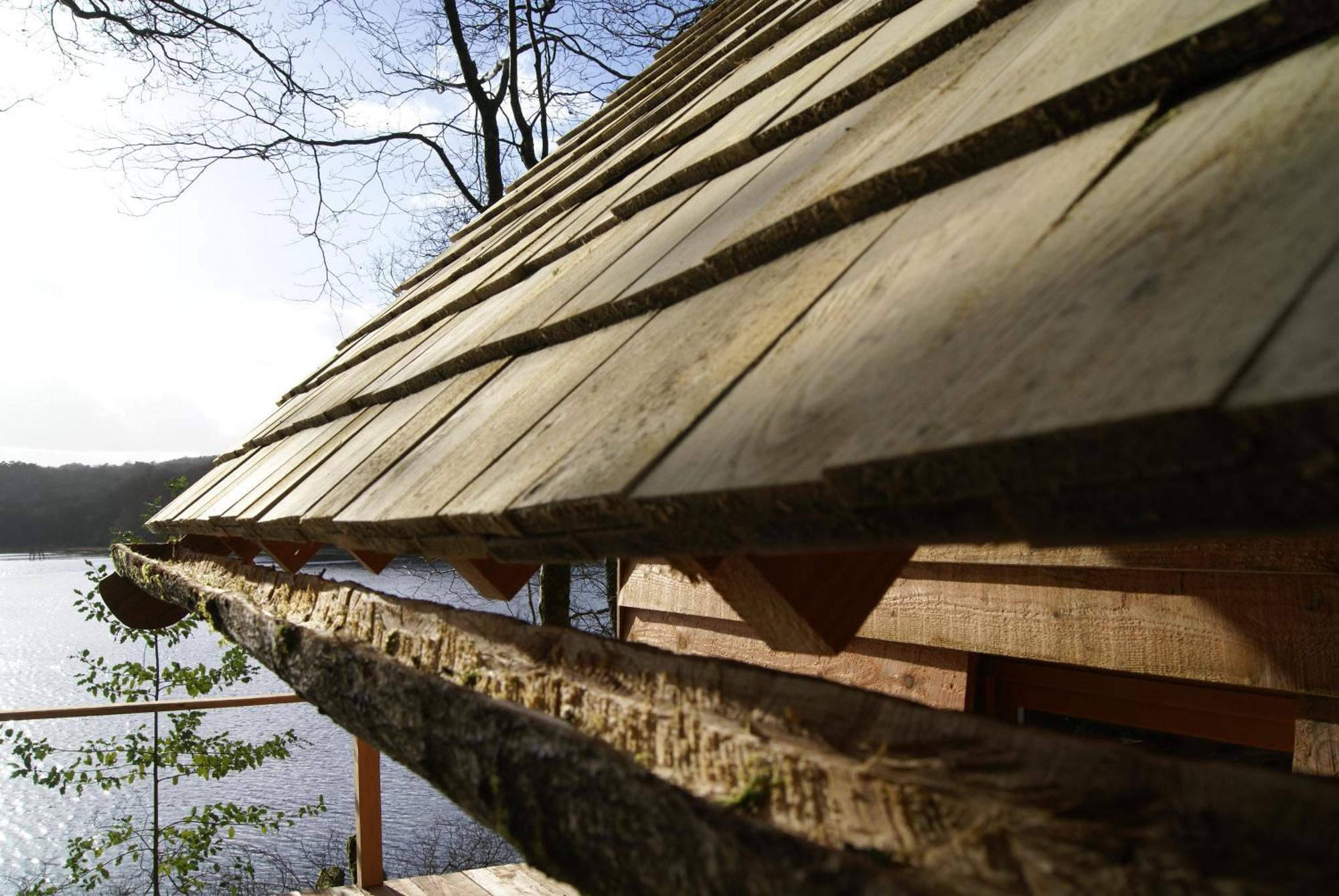 Les Hebergements Insolites De Quenecan Lodge