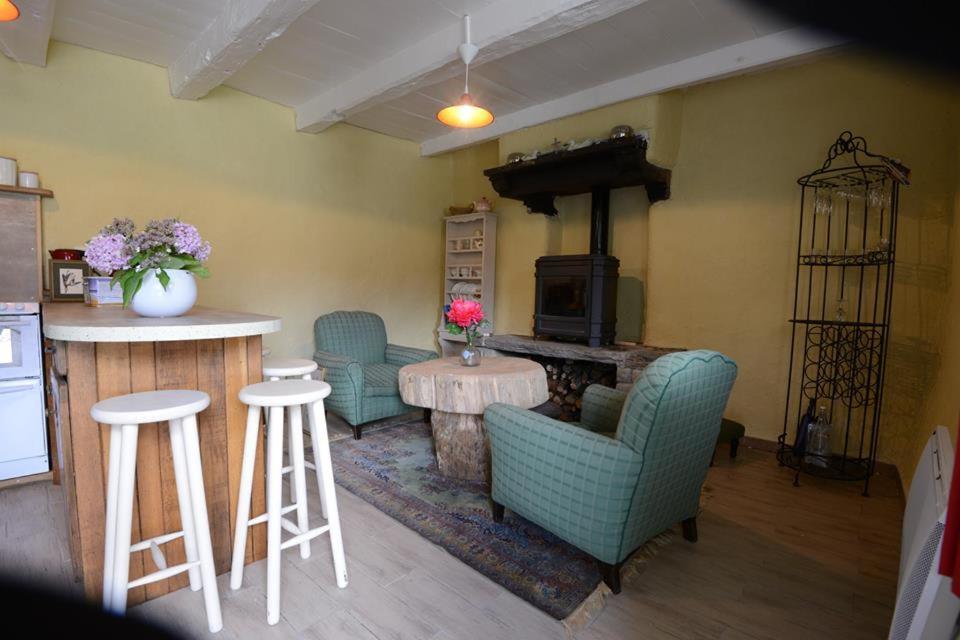 Lodge Les Hebergements Insolites De Quenecan Perret (Morbihan)