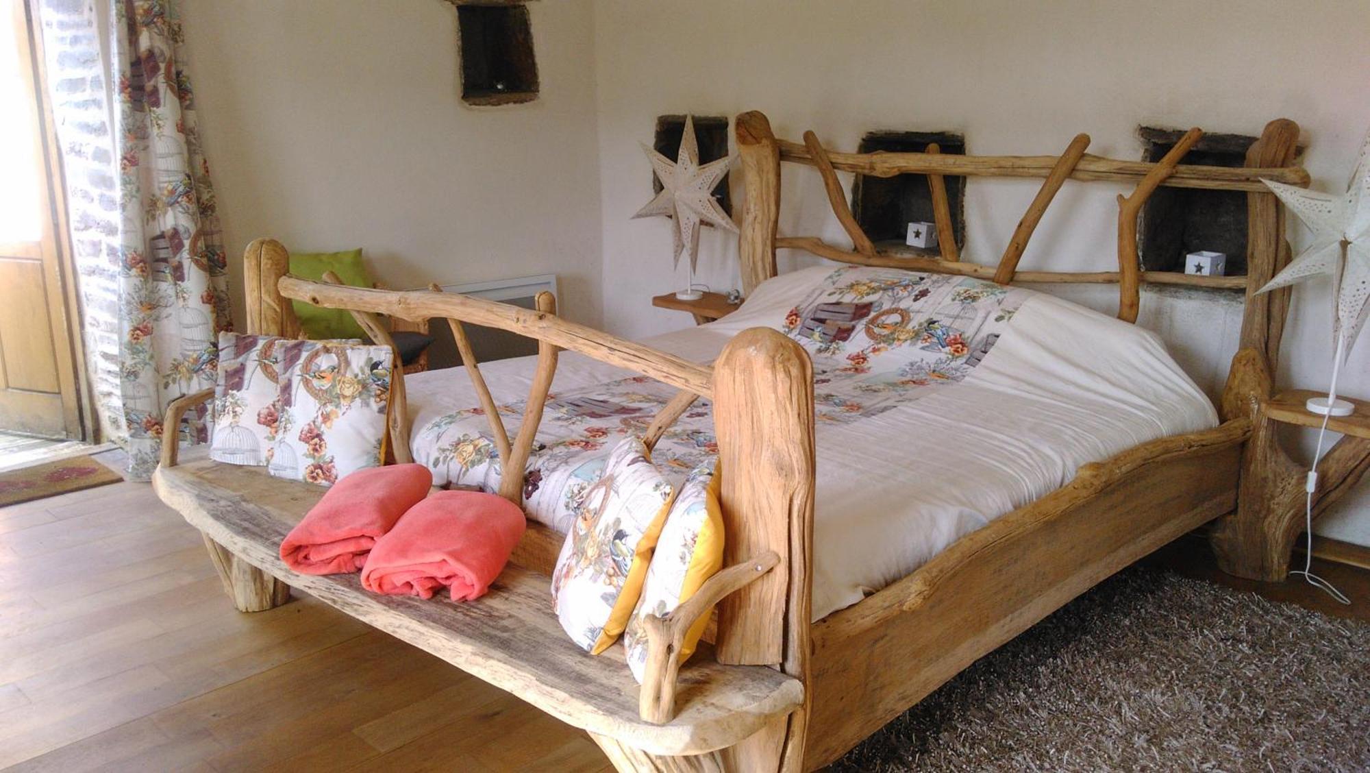 Les Hebergements Insolites De Quenecan Lodge Perret (Morbihan)